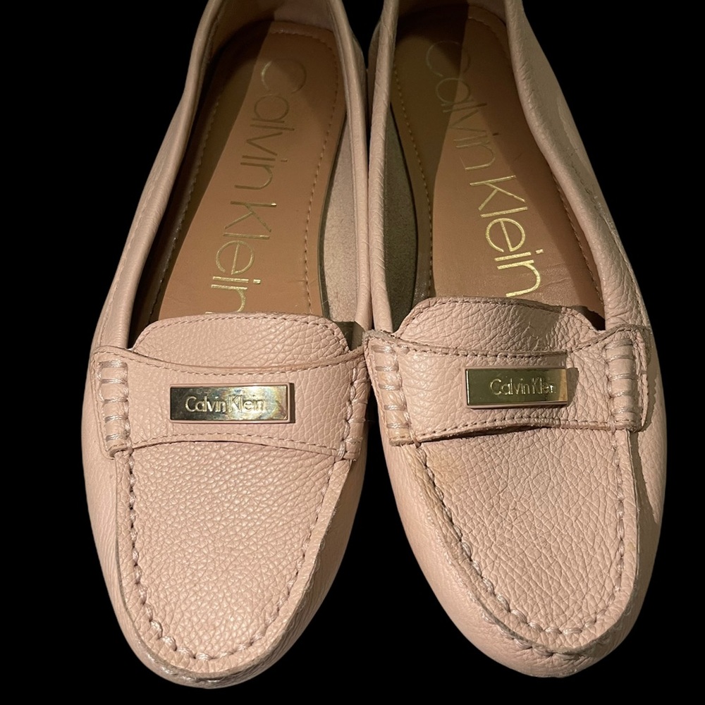 Calvin Klein Pink Loafers💕 (FLATS)